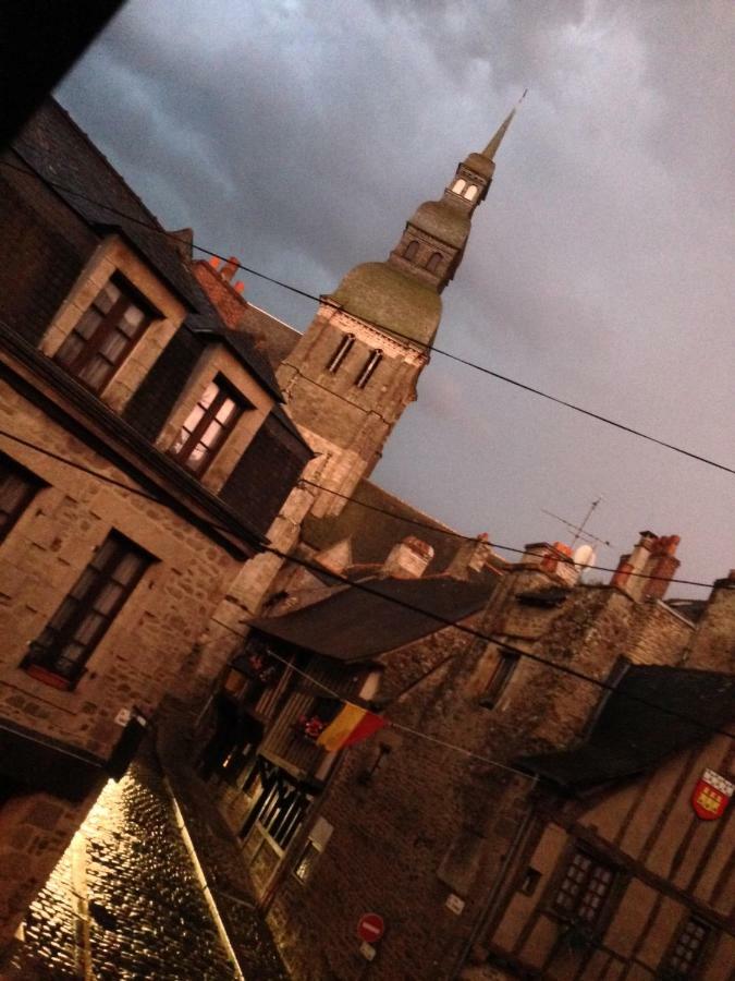 Vila La Re-Naissance Dinan Exteriér fotografie